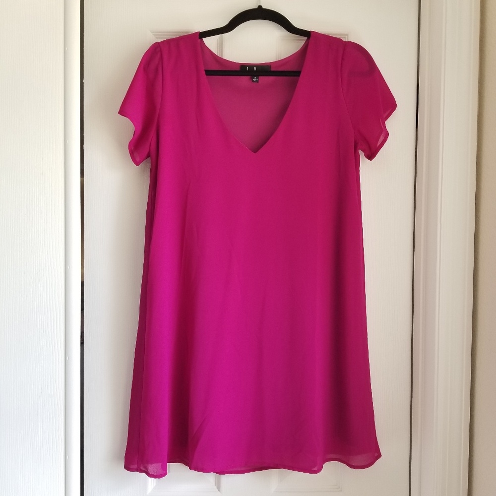 Lulu's freestyle shift dress size small fuschia